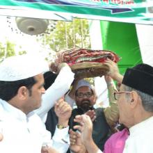 Today offered 'Chadar' on behalf of PM Shri Narendra Modi at dargah of Sufi Saint Hazrat Khwaja Moinuddin Chishti at Ajmer Sharif on 806th annual Urs. 