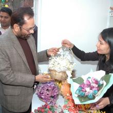 Inaugurated Hunar Haat, spectacular exhibition of traditional art-skills of master artisans at Baba Kharak Singh Marg,